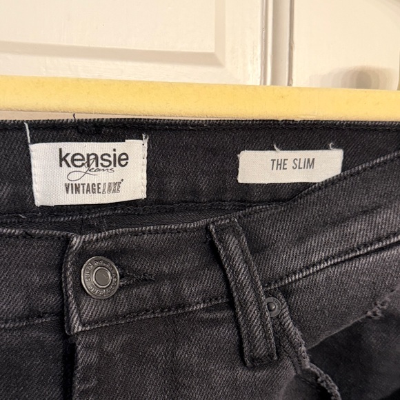 Kensie black distressed cropped jeans - Picture 2 of 7